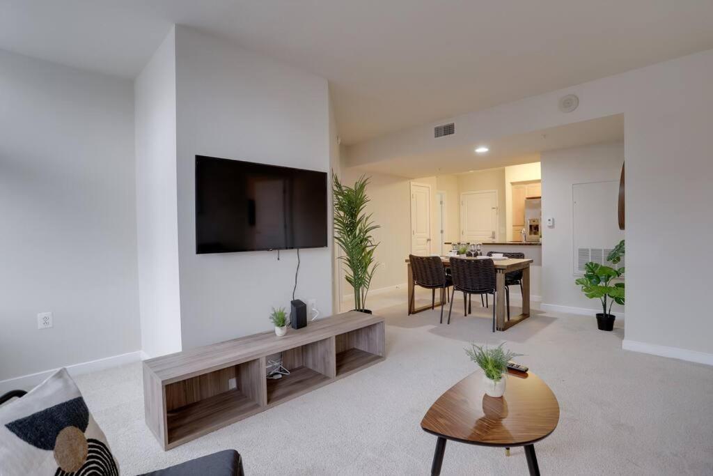 Bright And Cozy Apartment Near Pentagon City Arlington Extérieur photo